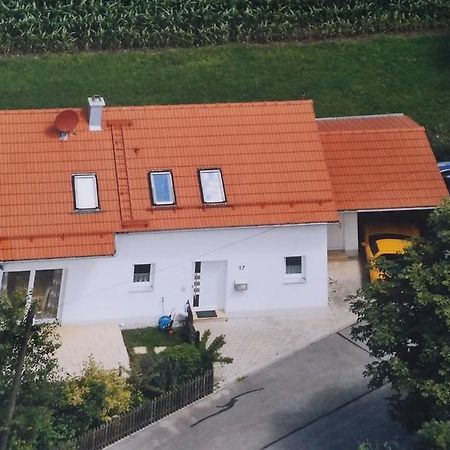 Wiflinger Graben Einfamilienhaus Villa Wörth Eksteriør billede